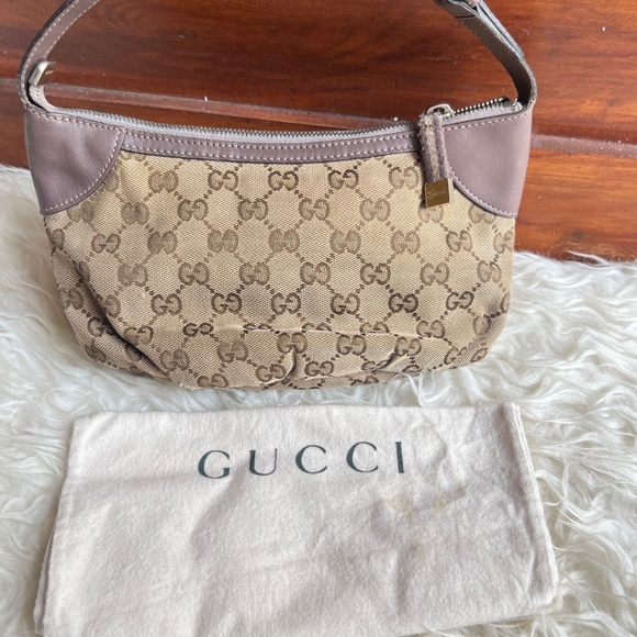 Authentic Gucci GG Canvas Princy Pochette - Picture 1 of 16